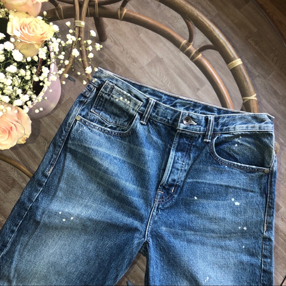 Helmut Lang oversized boyfriend jean. SZ 28.